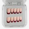 French-Ruby-NELI-166078661 Uñas francesas rojas